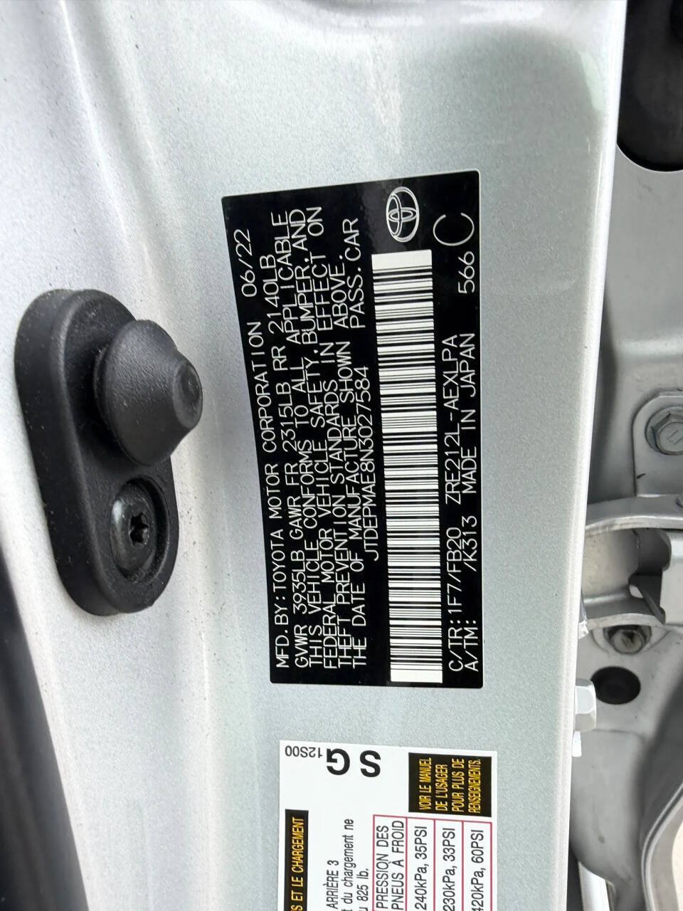 Used 2022 Toyota Corolla LE FWD image 27