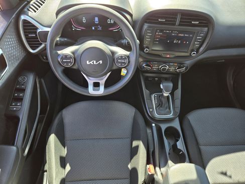 Certified 2024 Kia Soul LX w/ Option Group 015 image 13
