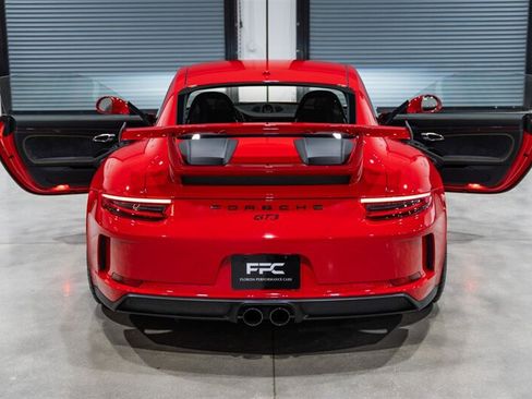 Used 2019 Porsche 911 GT3 RWD image 36