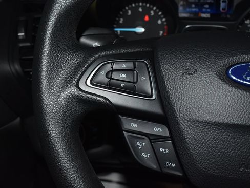 Used 2017 Ford Escape SE FWD image 7