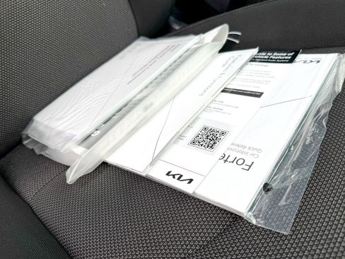 Certified 2023 Kia Forte LXS w/ LXS Technology Package image 14