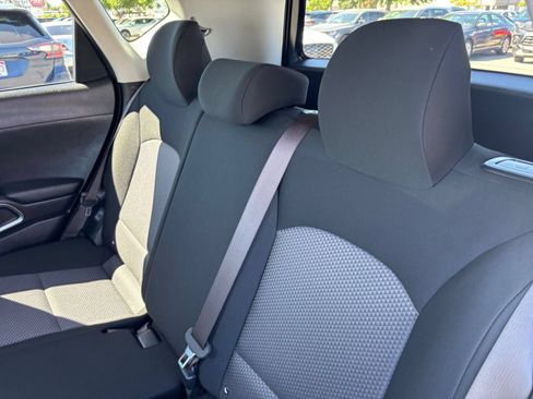 Used 2025 Kia Soul LX w/ LX Technology Package FWD image 45