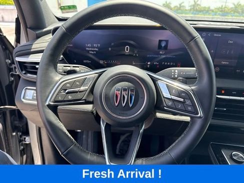 Used 2025 Buick Enclave Sport Touring w/ Power Package FWD image 7