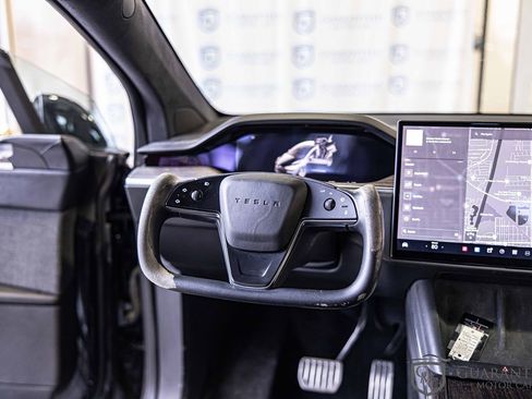 Used 2022 Tesla Model X image 31