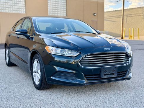 Used 2014 Ford Fusion SE image 8