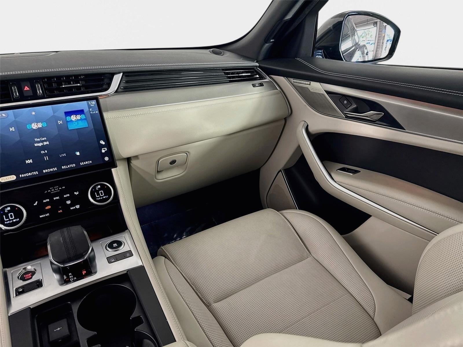 Used 2026 Jaguar F-PACE R-Dynamic S AWD/4WD image 26