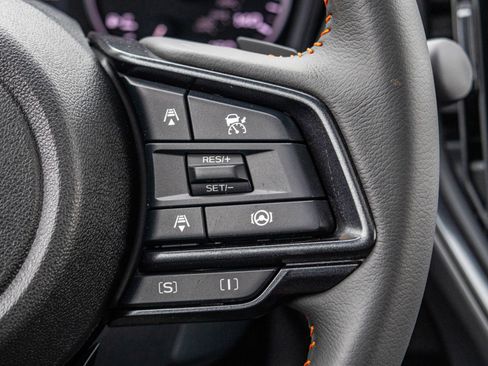 New 2025 Subaru Crosstrek 2.5i Limited w/ Crosstrek Mirror Package image 31