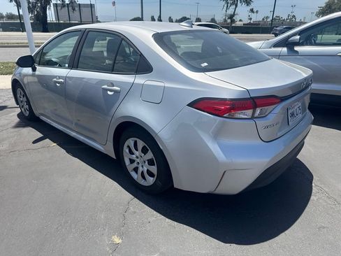 Used 2024 Toyota Corolla LE FWD image 4