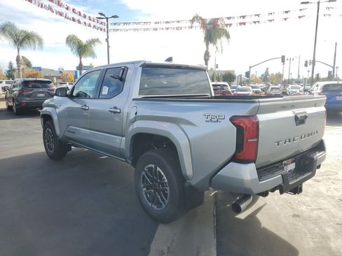 New 2026 Toyota Tacoma TRD Sport image 5