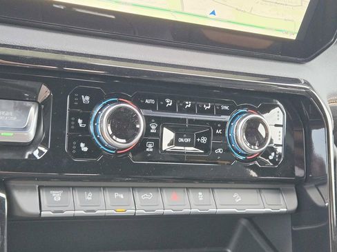 New 2026 GMC Sierra 2500 AT4 w/ AT4 Premium Plus Package image 34