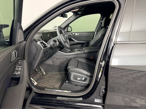 Certified 2025 BMW X5 M60i image 10