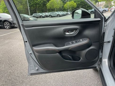 Certified 2025 Honda HR-V Sport image 23