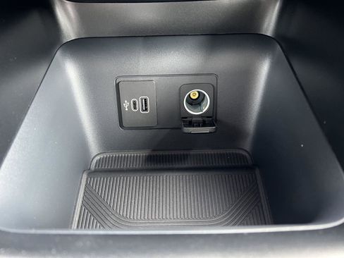 New 2026 Ford Explorer Active w/ Active Comfort Package image 31