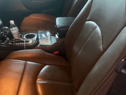 Used 2017 GMC Acadia Limited SLT FWD image 3
