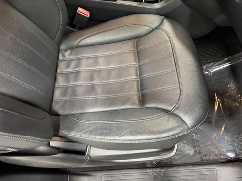 Used 2018 Mercedes-Benz GLE 350 4MATIC image 18