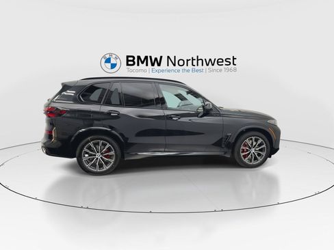 New 2026 BMW X5 xDrive40i w/ M Sport Package AWD/4WD image 4
