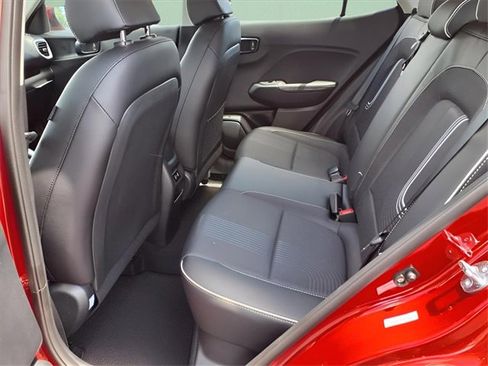 New 2025 Hyundai Venue Limited image 7