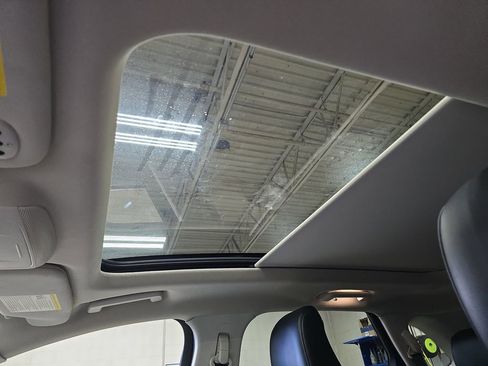 Used 2022 Ford Edge SEL w/ Convenience Package AWD/4WD image 31