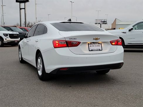 Used 2020 Chevrolet Malibu LS w/ Driver Confidence Package II image 8