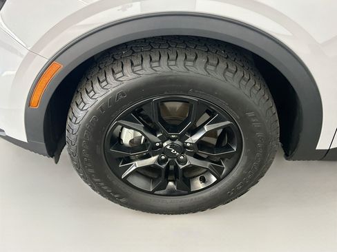Used 2024 Kia Sportage X-Pro AWD/4WD image 11