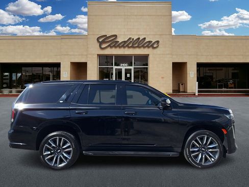 Used 2021 Cadillac Escalade Sport image 2