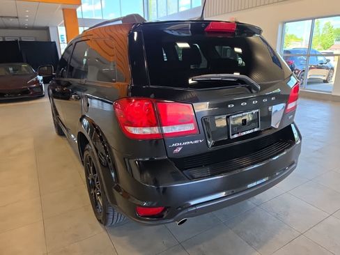 Used 2019 Dodge Journey GT w/ Blacktop Package AWD/4WD image 10