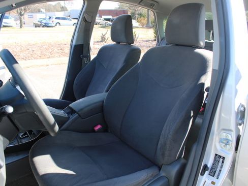 Used 2011 Toyota Prius Five image 13