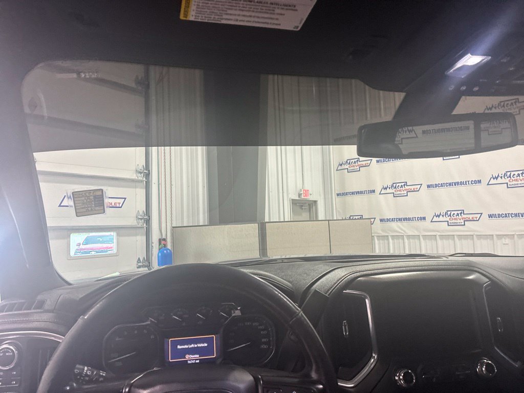 Used 2021 GMC Sierra 1500 AT4 w/ AT4 Preferred Package AWD/4WD image 2