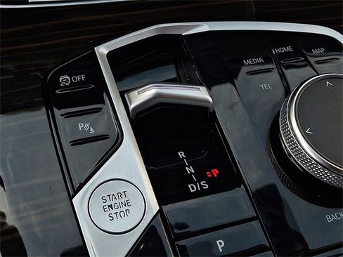 Used 2023 BMW X7 xDrive40i image 15