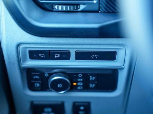 Used 2021 Ford F150 Limited image 34