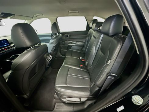 Used 2024 Kia Sorento S AWD/4WD image 28