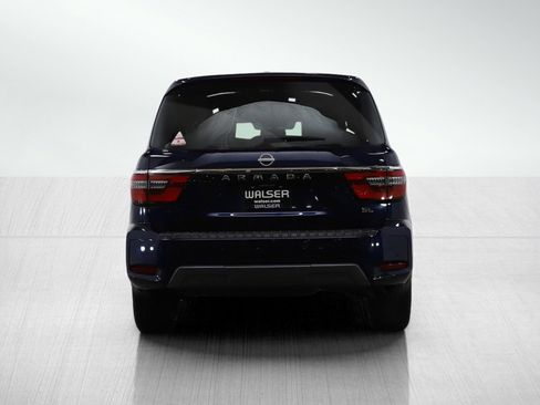 Used 2023 Nissan Armada SL w/ Captain's Chairs Package image 4
