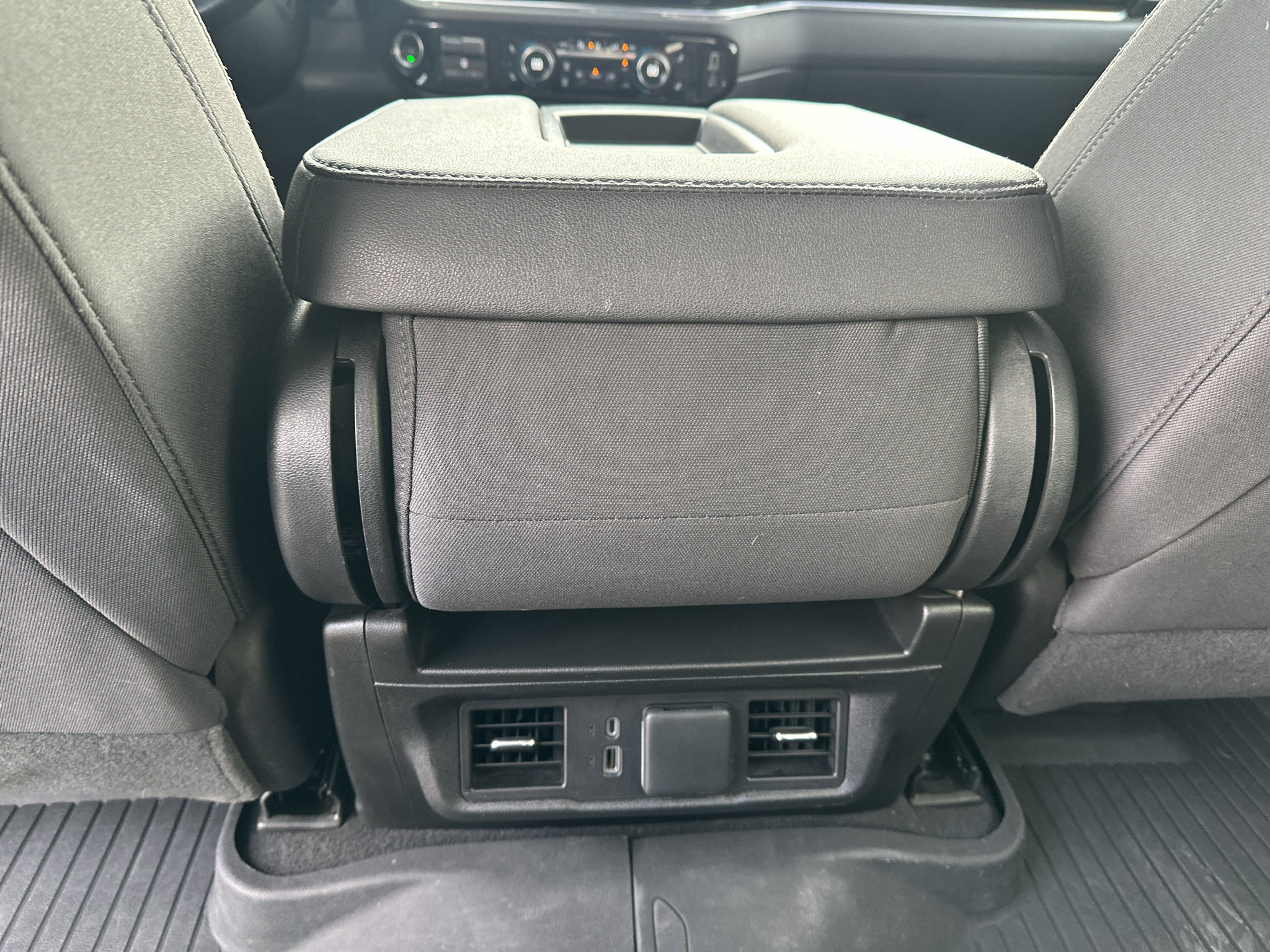 Used 2024 Chevrolet Silverado 3500 LT w/ Convenience Package AWD/4WD image 27