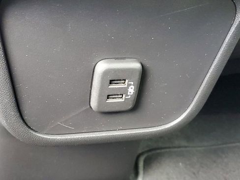 Certified 2024 Chevrolet Equinox LT FWD image 11