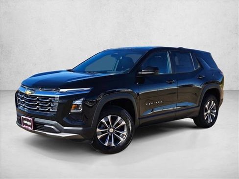 New 2026 Chevrolet Equinox LT image 1