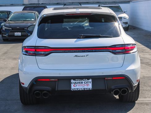 Used 2023 Porsche Macan Turbo AWD/4WD image 8
