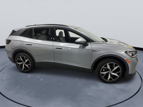 Certified 2025 Volkswagen ID.4 Pro S AWD/4WD image 4