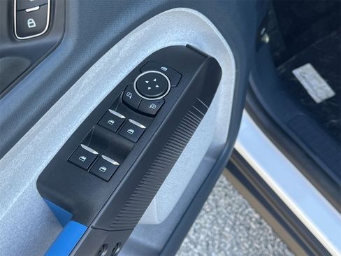 New 2025 Ford Maverick XLT w/ XLT Luxury Package image 16