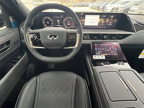 New 2026 INFINITI QX80 Autograph w/ Premium Cargo Package image 13