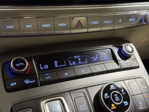 Used 2020 Hyundai Palisade Limited AWD/4WD image 17