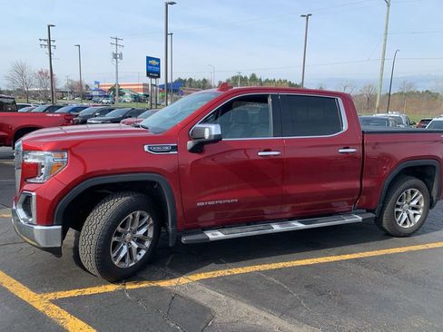 Used 2021 GMC Sierra 1500 SLT w/ SLT Premium Package AWD/4WD image 2
