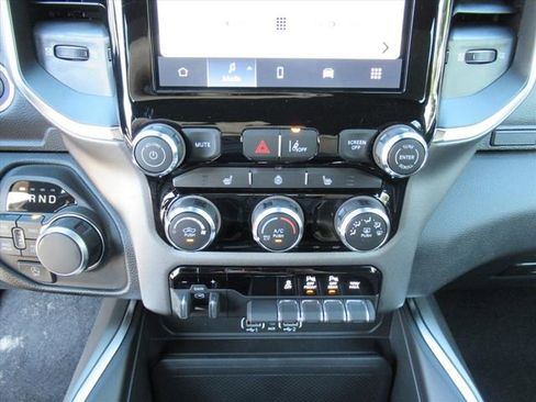 New 2026 RAM 1500 Big Horn w/ Night Edition image 24