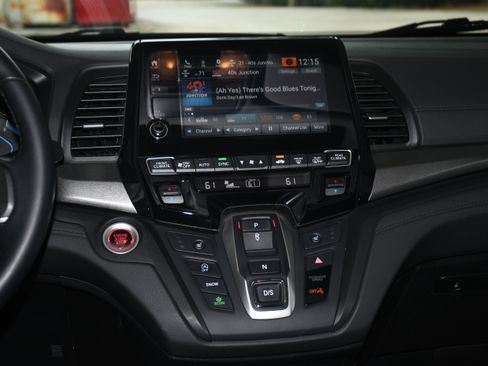 Certified 2024 Honda Odyssey EX-L image 18