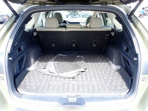 Used 2021 Subaru Outback Premium w/ Popular Package #1 AWD/4WD image 6
