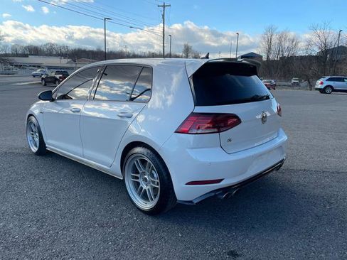 Used 2019 Volkswagen Golf R 4-Door image 5