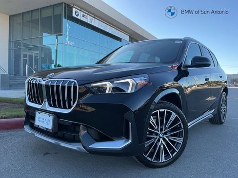 Certified 2025 BMW X1 xDrive28i w/ Convenience Package AWD/4WD image 1