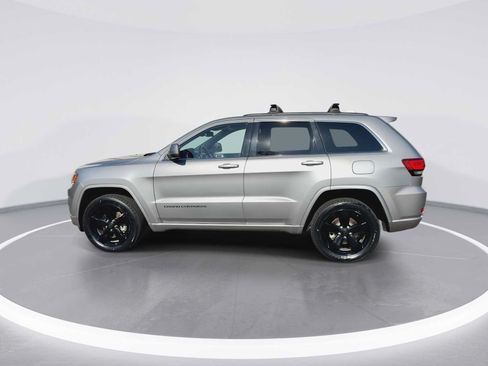 Used 2015 Jeep Grand Cherokee Altitude AWD/4WD image 5