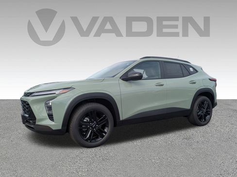 New 2026 Chevrolet Trax ACTIV w/ Sunroof Package image 2