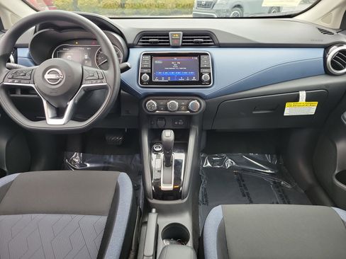 Certified 2025 Nissan Versa SV w/ Trunk Package image 9