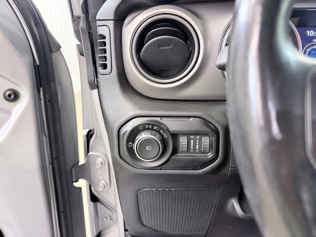 Used 2020 Jeep Wrangler Unlimited Sport S AWD/4WD image 35